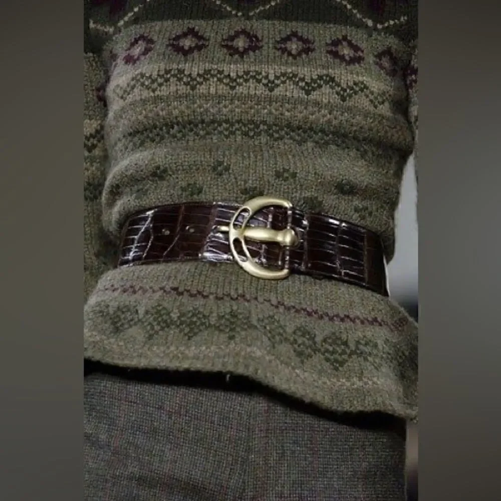 *Vintage Fall 2006 Runway Collection Brown Alligator Brass Buckle Contour Belt - Picture 7 of 16
